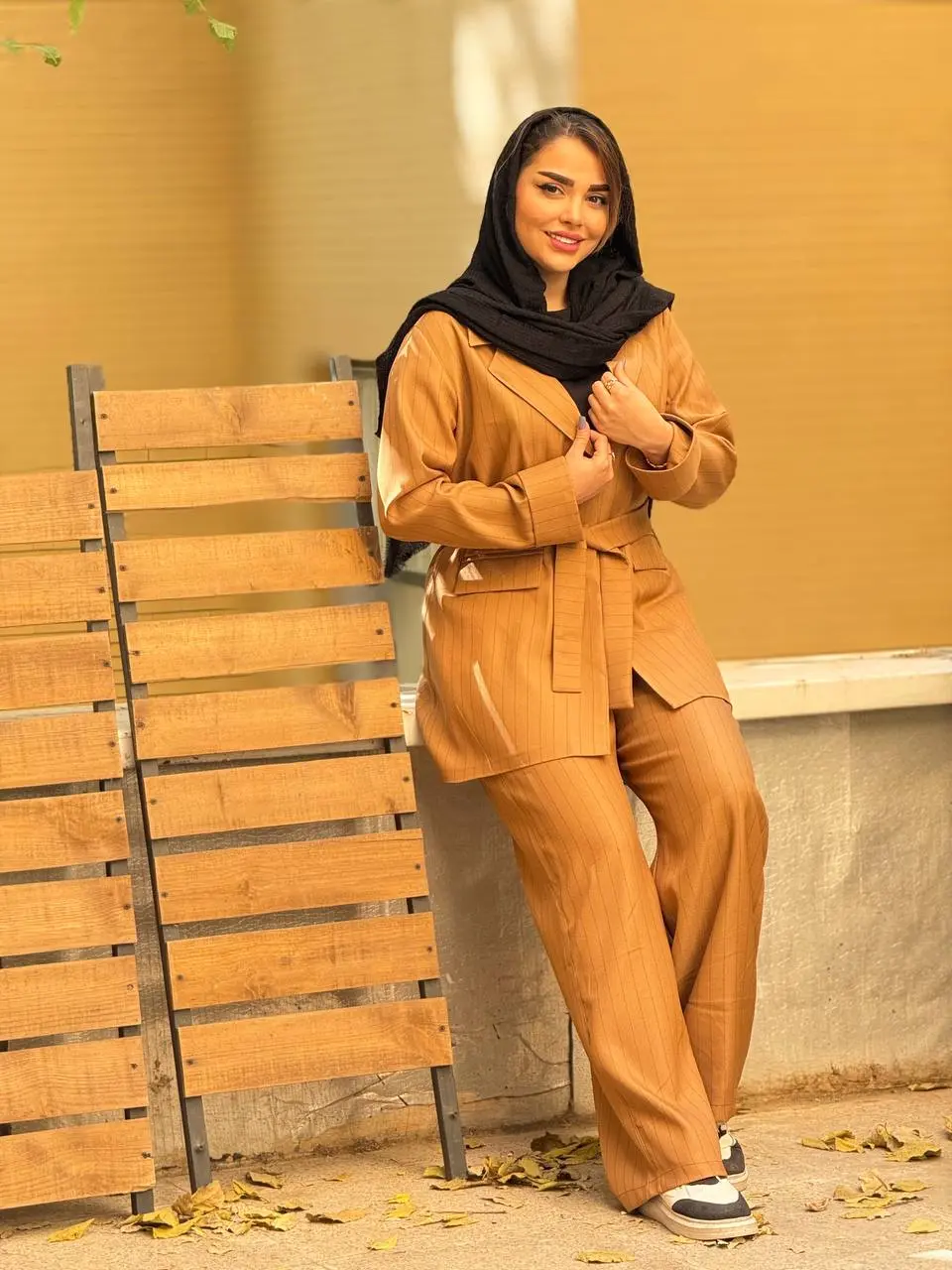 کت شلوار کمربندی